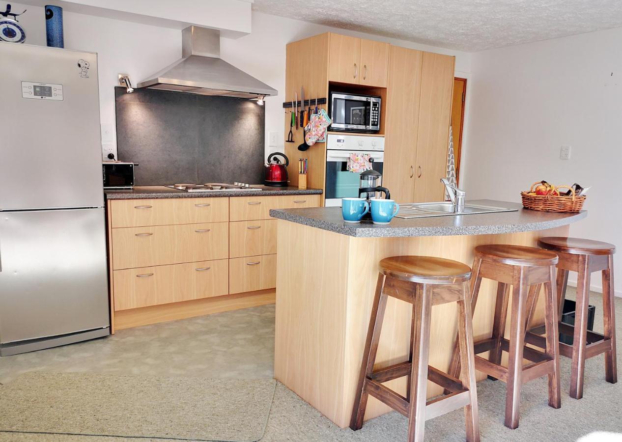 Park To Mountains Apartment أروتاون المظهر الخارجي الصورة